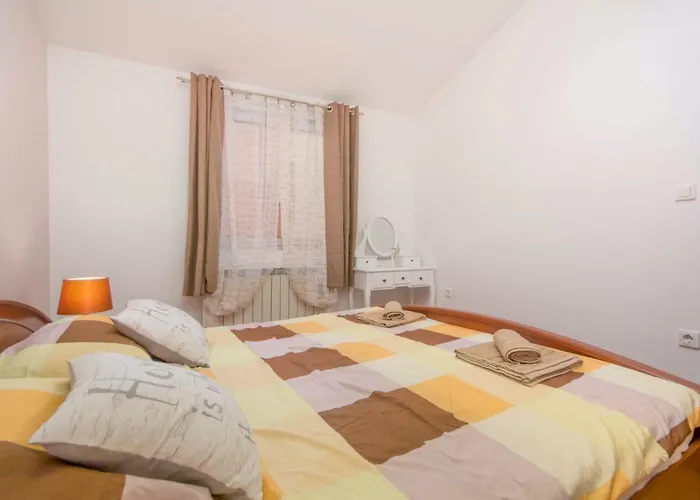 Centre Sea View 풀라